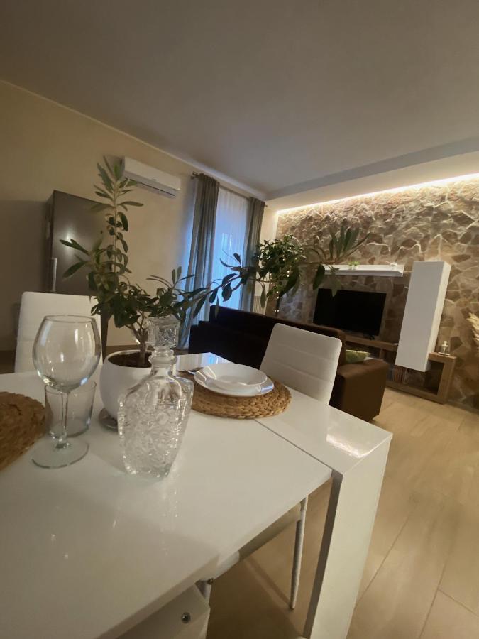 Ca Sal Holiday Home Лезина Экстерьер фото